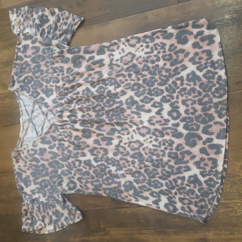 STYLISH ANIMAL PRINT BLOUSE